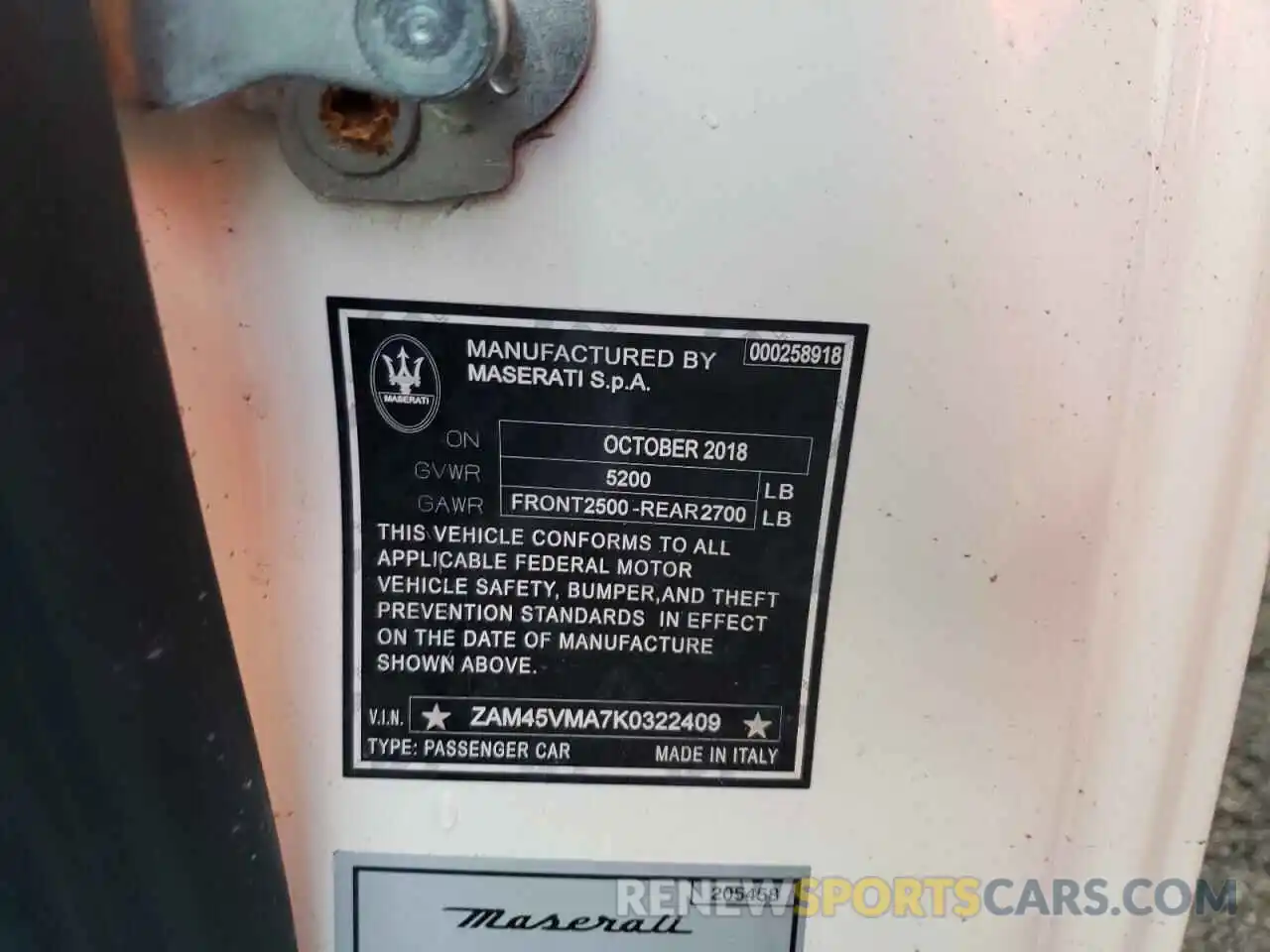 10 Photograph of a damaged car ZAM45VMA7K0322409 MASERATI ALL MODELS 2019