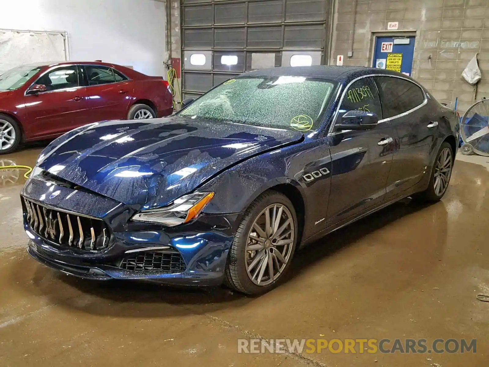 2 Photograph of a damaged car ZAM56YRL3K1324360 MASERATI ALL MODELS 2019