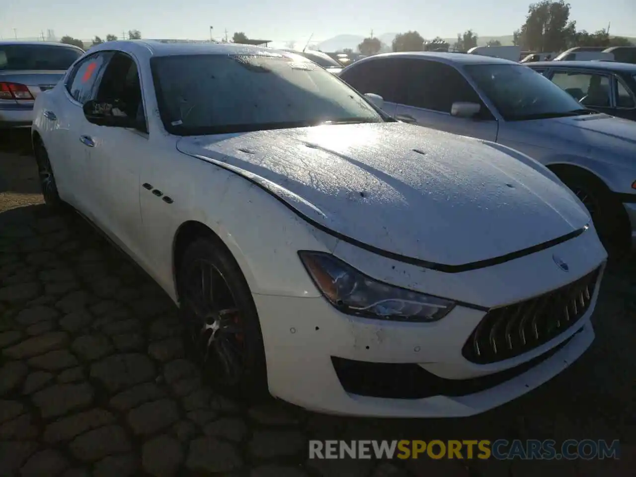 1 Фотография поврежденного автомобиля ZAM57XSA0K1314322 MASERATI ALL MODELS 2019