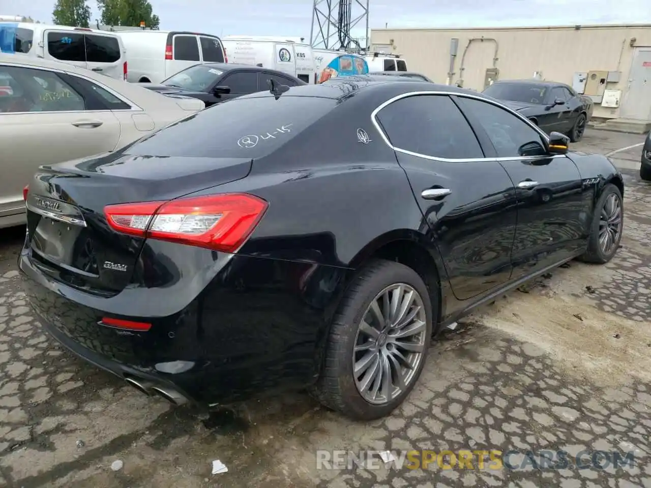 4 Фотография поврежденного автомобиля ZAM57XSA0K1319469 MASERATI ALL MODELS 2019