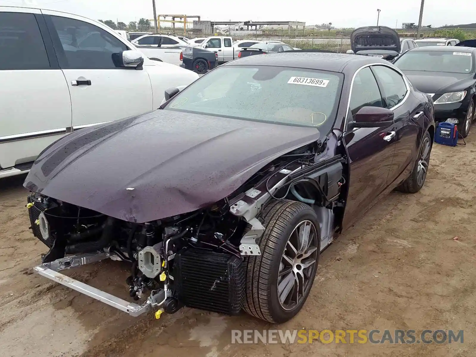 2 Photograph of a damaged car ZAM57XSA8K1329487 MASERATI ALL MODELS 2019