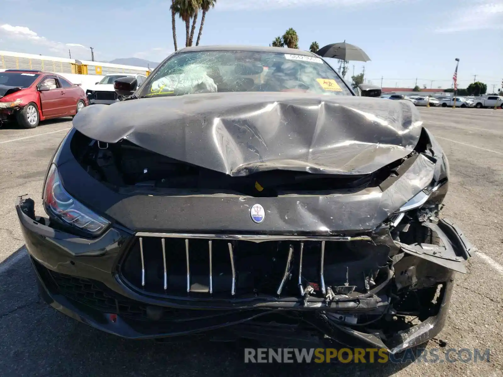 9 Photograph of a damaged car ZAM57XSA9K1311046 MASERATI ALL MODELS 2019