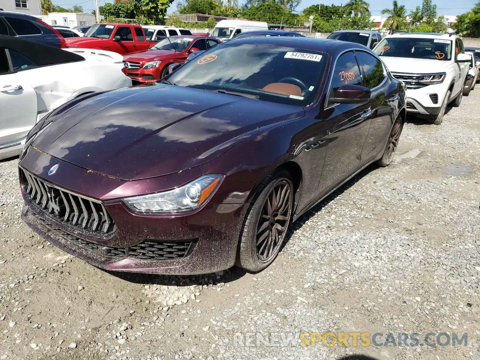 2 Photograph of a damaged car ZAM57YSA2K1320225 MASERATI ALL MODELS 2019