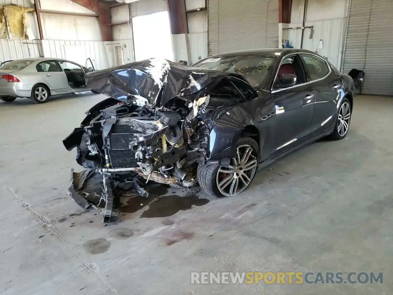 2 Photograph of a damaged car ZAM57YSA3K1320217 MASERATI ALL MODELS 2019