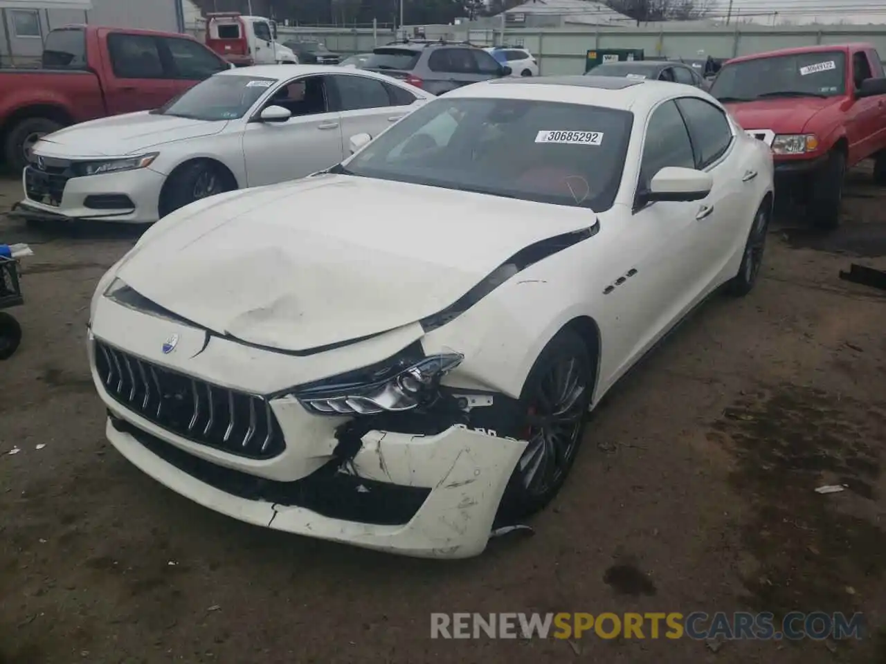 2 Photograph of a damaged car ZAM57YTA0K1321551 MASERATI ALL MODELS 2019