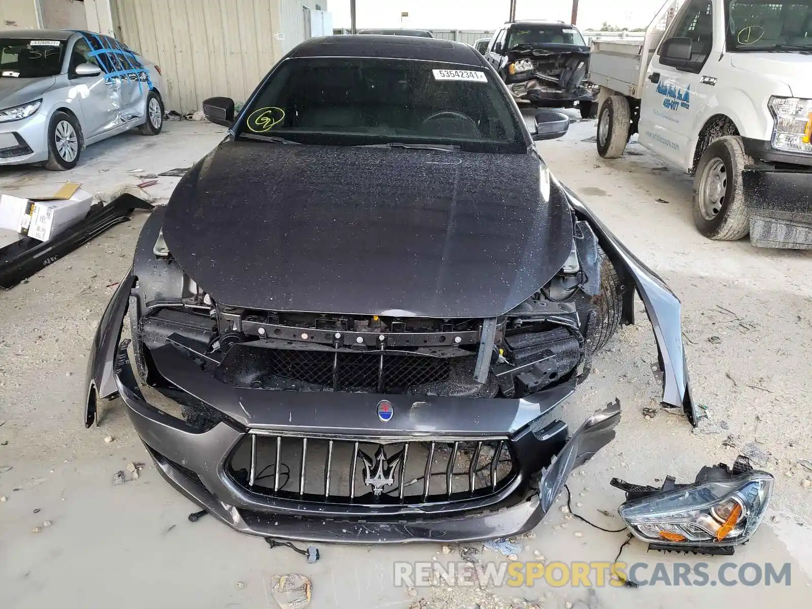 9 Photograph of a damaged car ZAM57YTA5K1315907 MASERATI ALL MODELS 2019