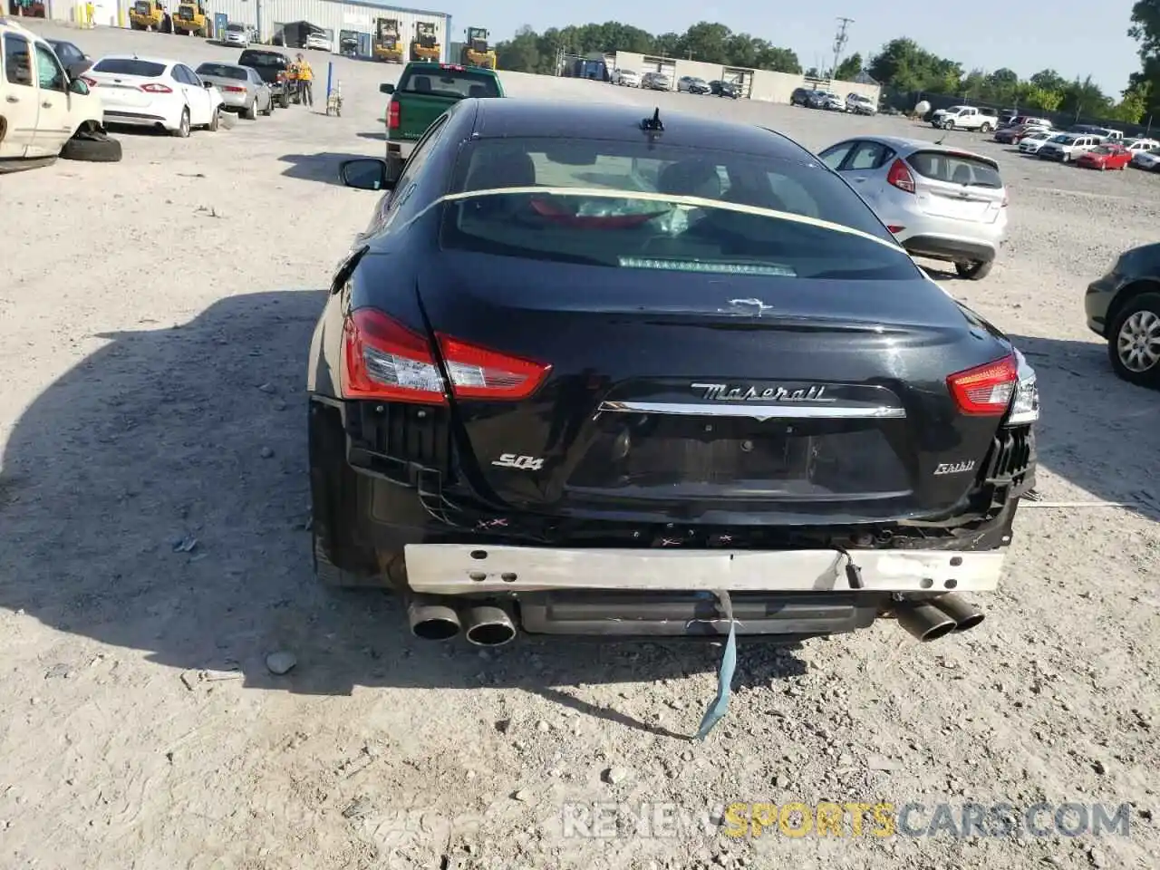 9 Photograph of a damaged car ZAM57YTAXK1311075 MASERATI ALL MODELS 2019