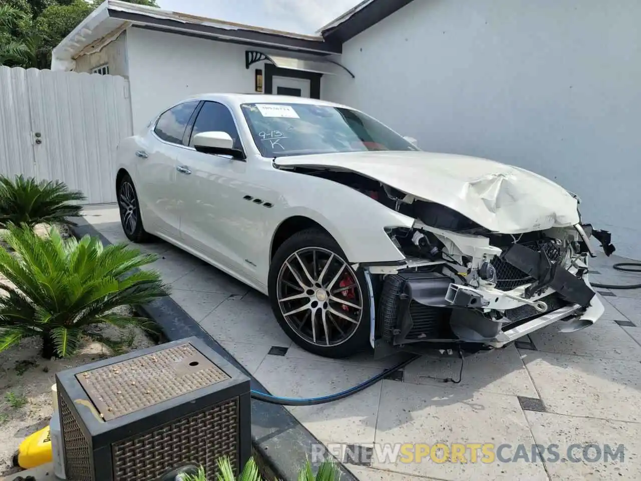 1 Photograph of a damaged car ZAM57YTL8K1328331 MASERATI ALL MODELS 2019