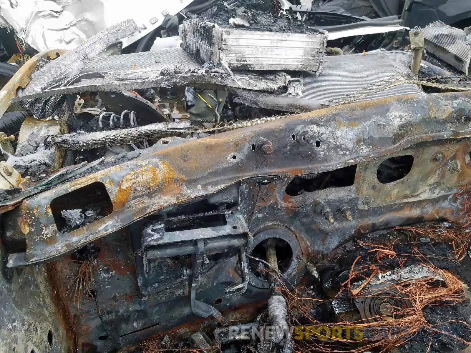 8 Фотография поврежденного автомобиля ZAM57YTS8K1315845 MASERATI ALL MODELS 2019