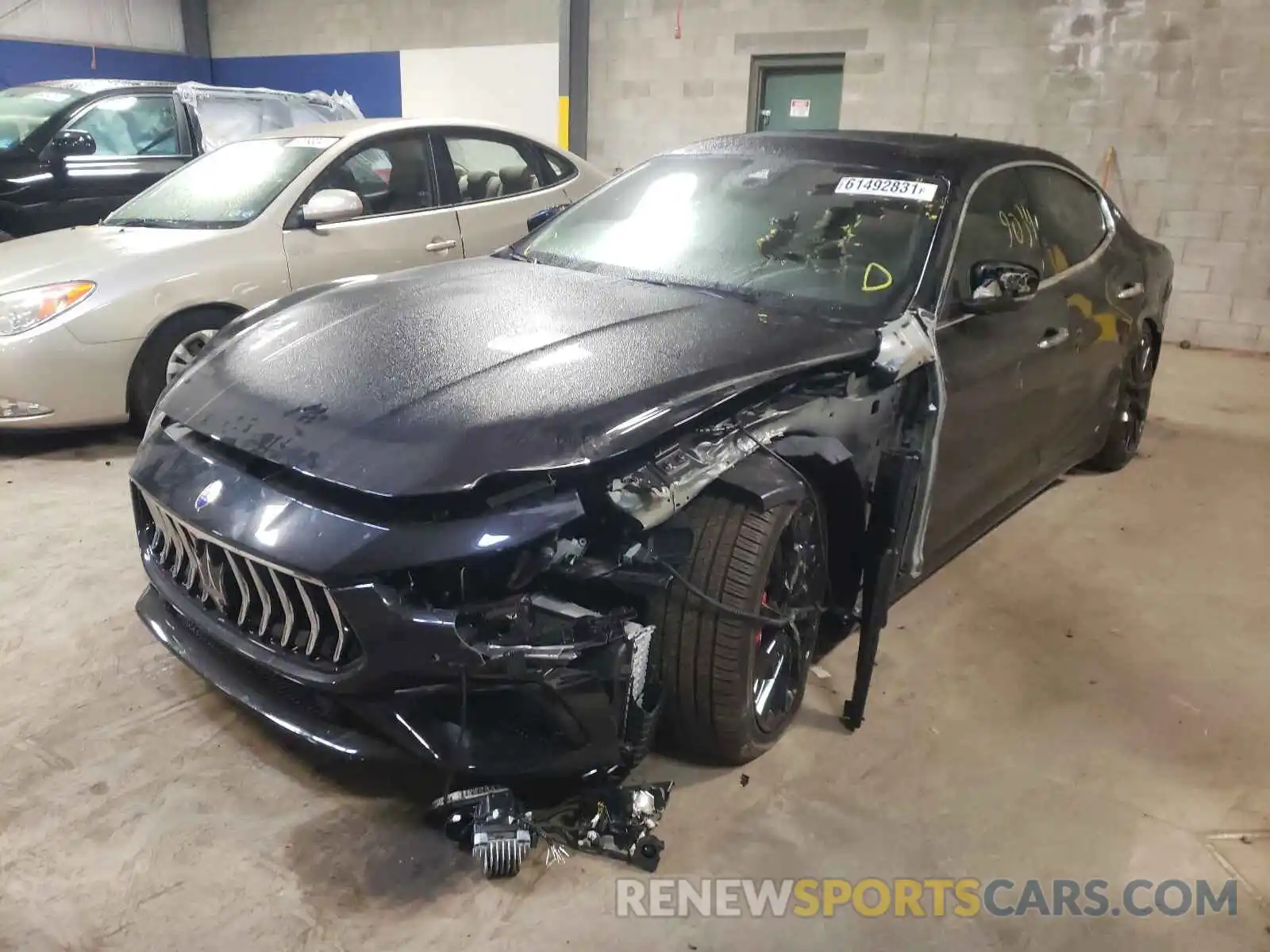 2 Photograph of a damaged car ZAM57YTS9K1339846 MASERATI ALL MODELS 2019