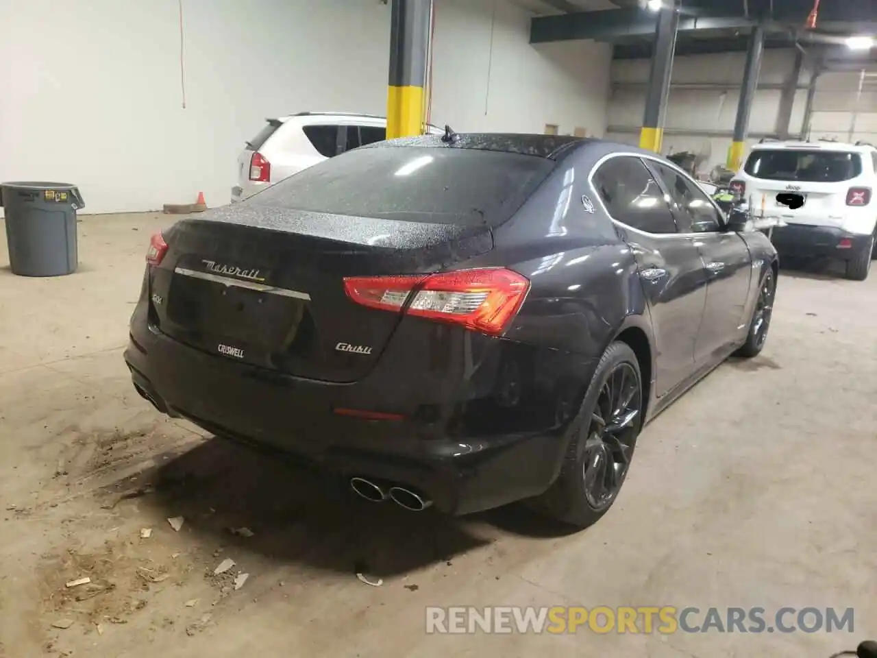 4 Photograph of a damaged car ZAM57YTS9K1339846 MASERATI ALL MODELS 2019