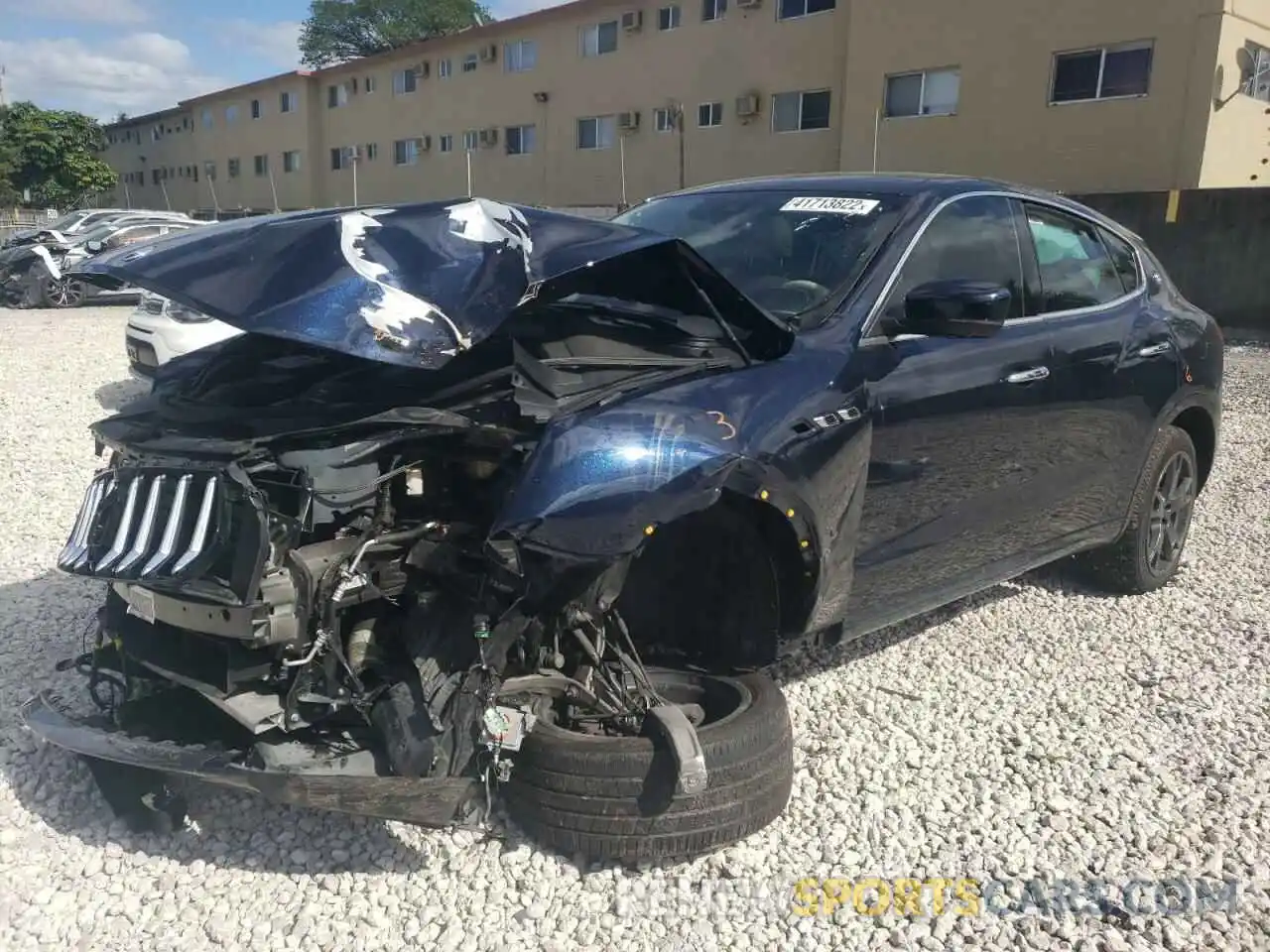 2 Photograph of a damaged car ZN661XUA6KX316854 MASERATI ALL MODELS 2019