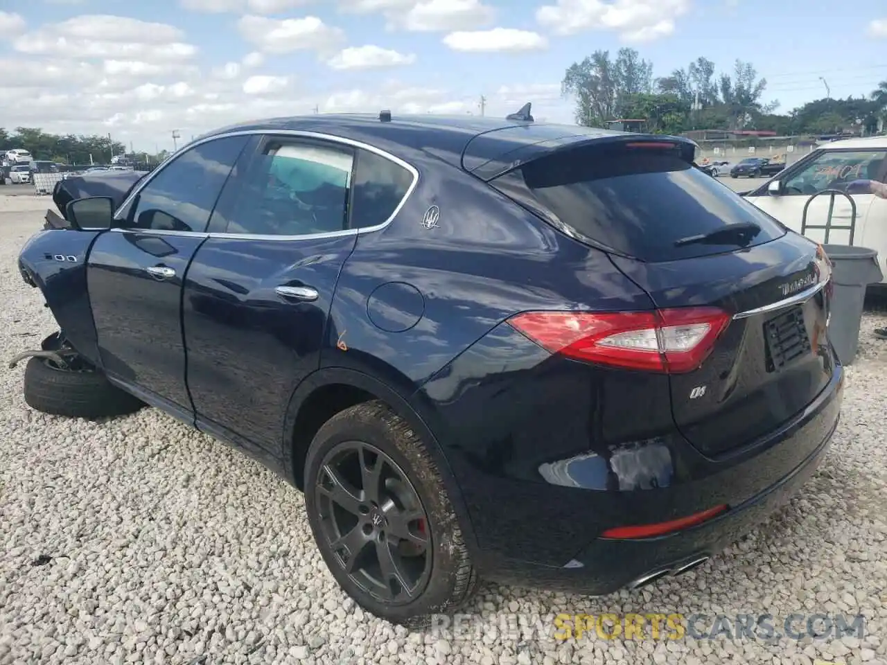 3 Photograph of a damaged car ZN661XUA6KX316854 MASERATI ALL MODELS 2019