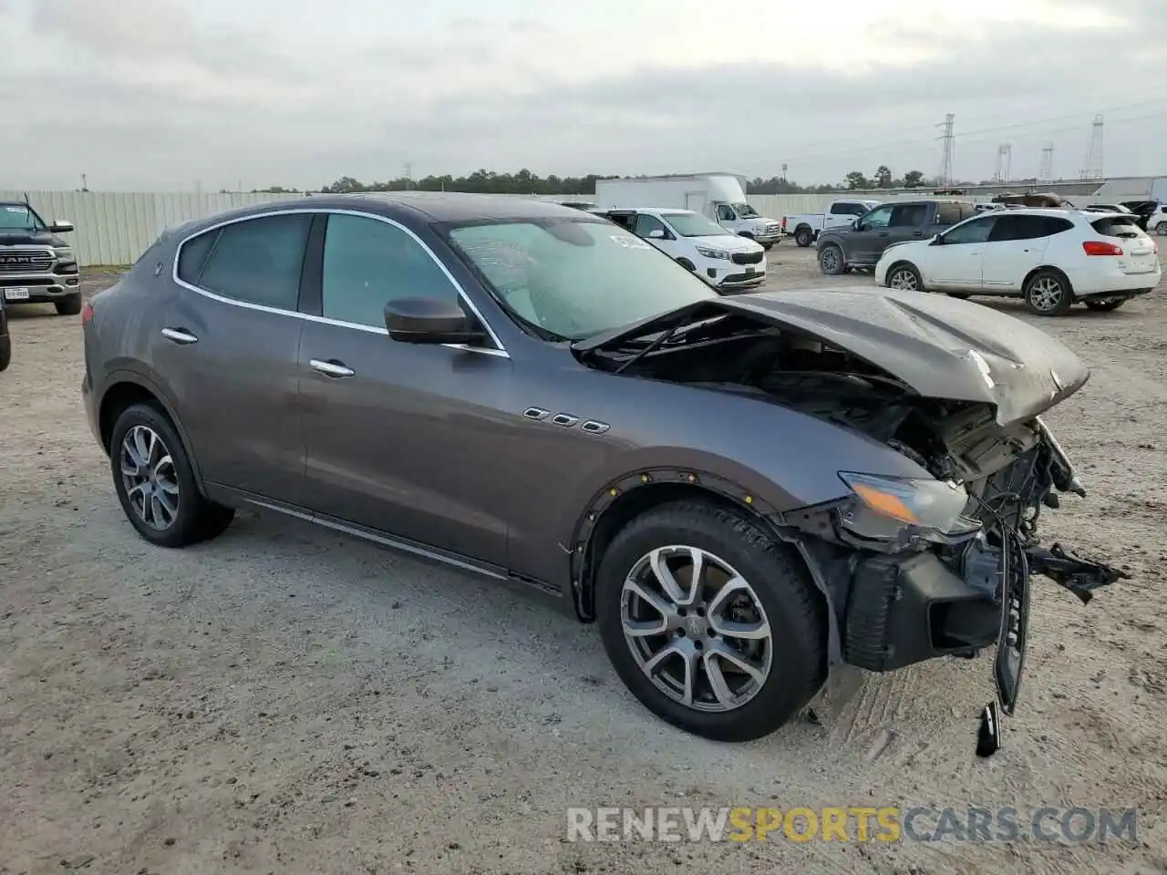 4 Photograph of a damaged car ZN661XUA7KX332769 MASERATI ALL MODELS 2019