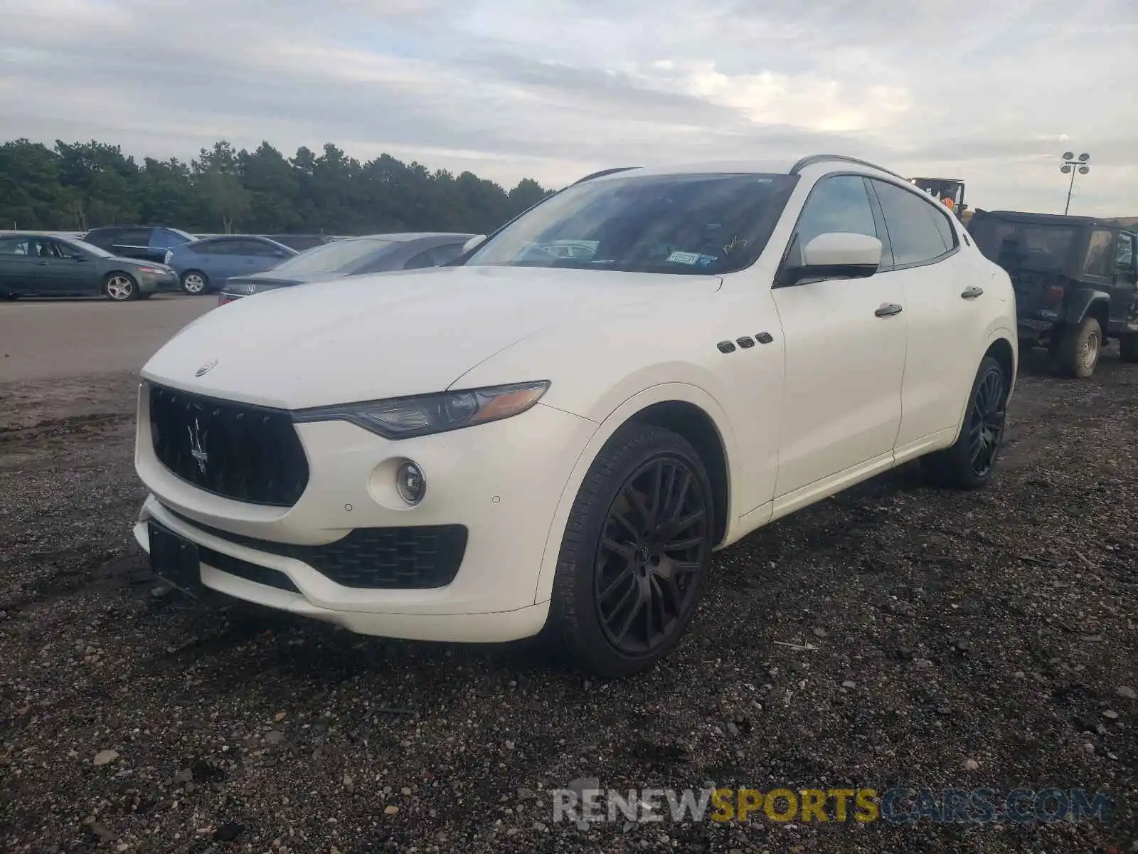 2 Photograph of a damaged car ZN661XUA7KX335865 MASERATI ALL MODELS 2019