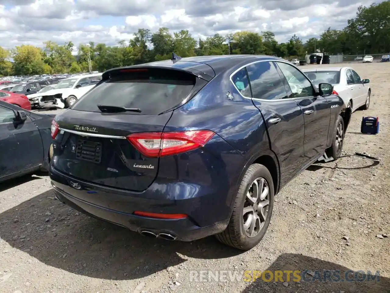 4 Photograph of a damaged car ZN661XUA8KX323482 MASERATI ALL MODELS 2019