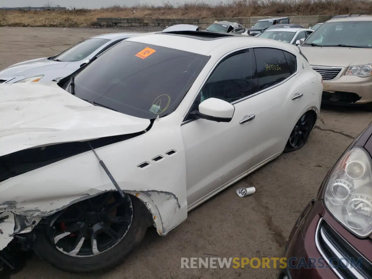 10 Photograph of a damaged car ZN661XUA9KX309736 MASERATI ALL MODELS 2019