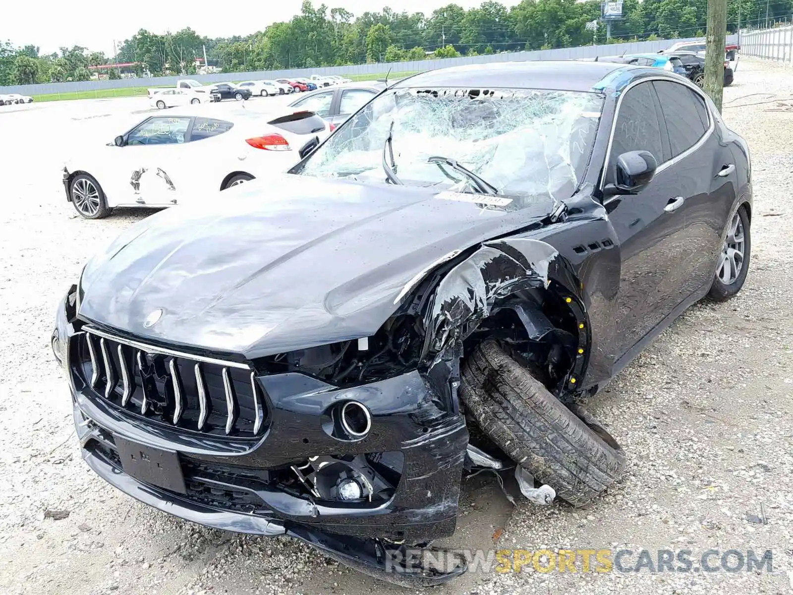 2 Photograph of a damaged car ZN661XUAXKX318641 MASERATI ALL MODELS 2019