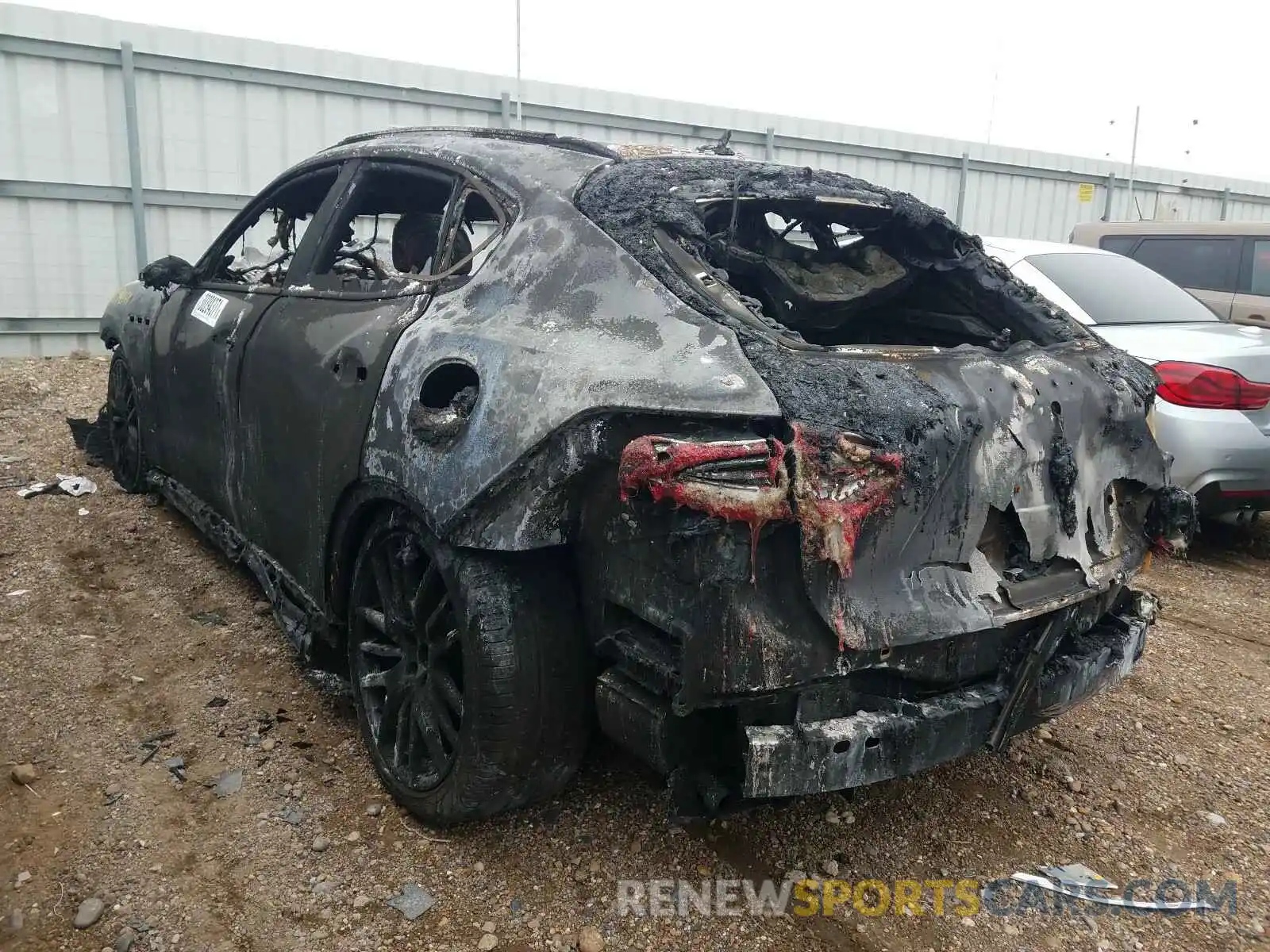 3 Photograph of a damaged car ZN661XUL4KX333315 MASERATI ALL MODELS 2019