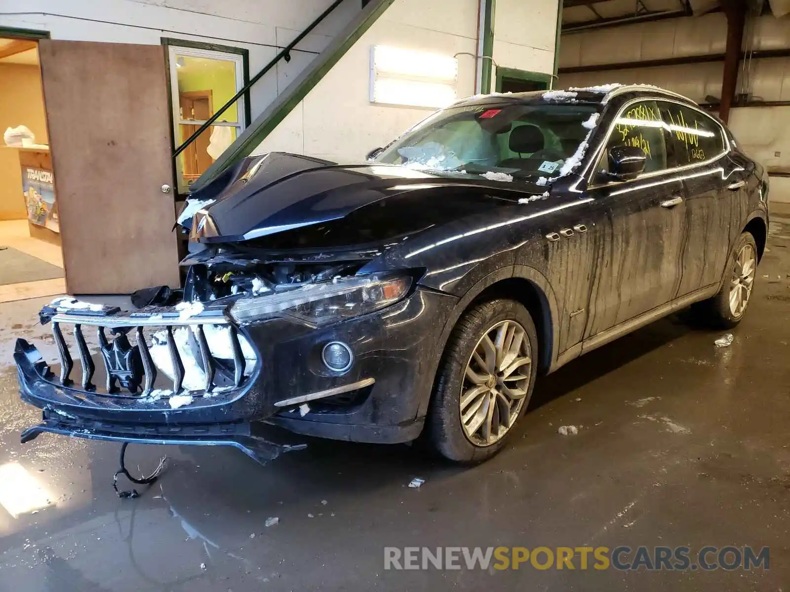 2 Photograph of a damaged car ZN661XUL4KX337431 MASERATI ALL MODELS 2019