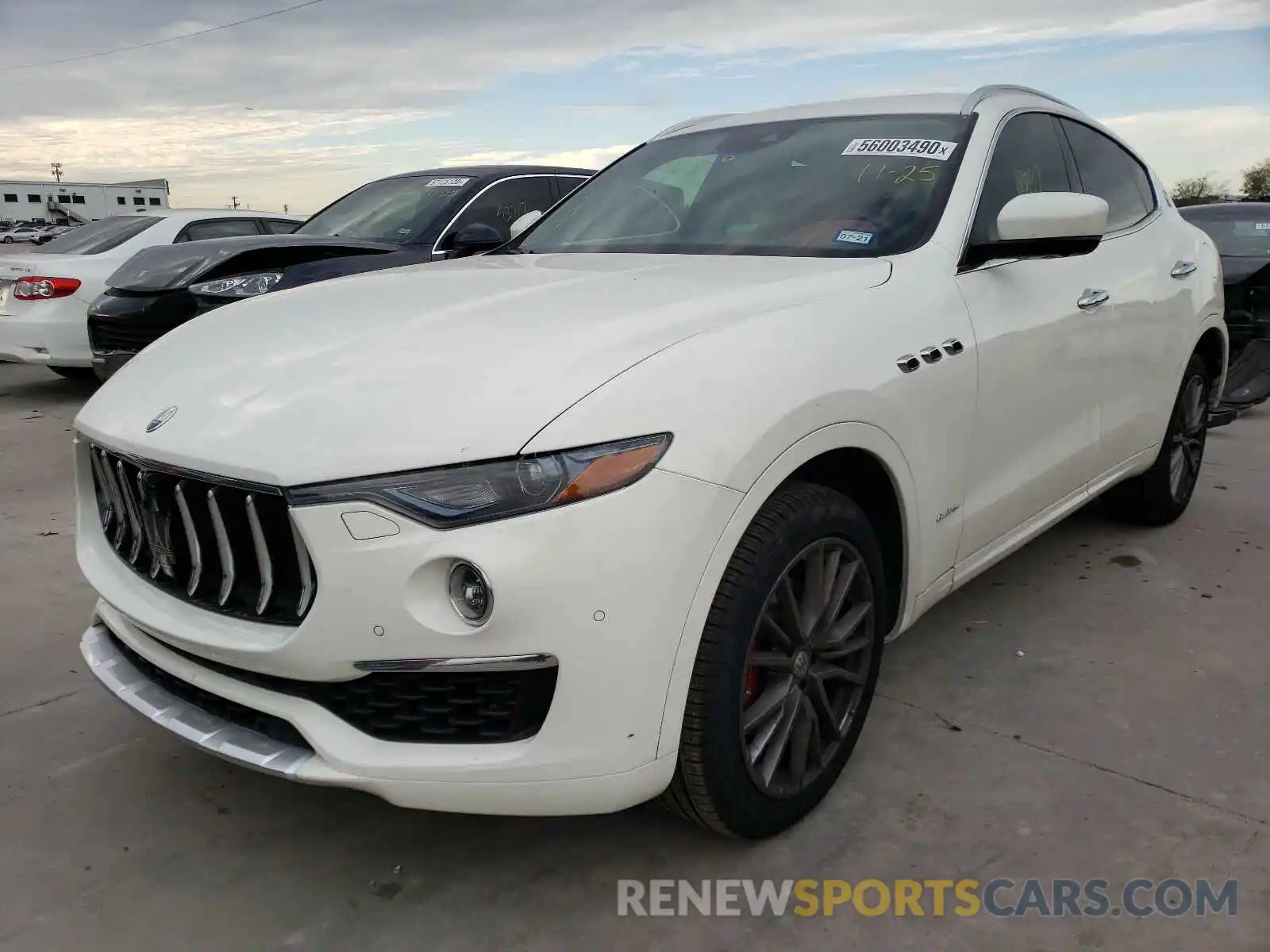 2 Photograph of a damaged car ZN661XUL8KX335889 MASERATI ALL MODELS 2019