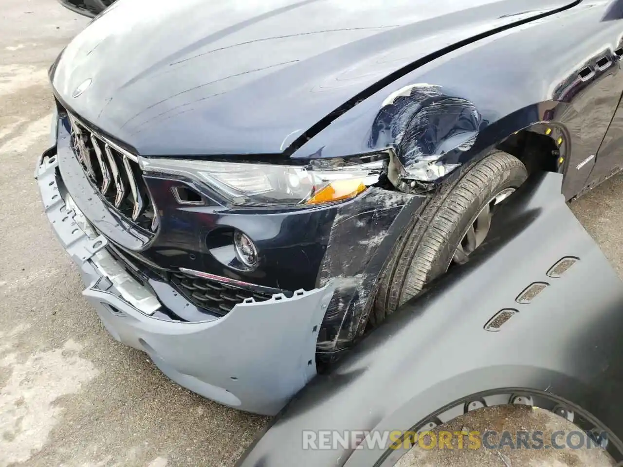 9 Photograph of a damaged car ZN661XUL9KX319054 MASERATI ALL MODELS 2019