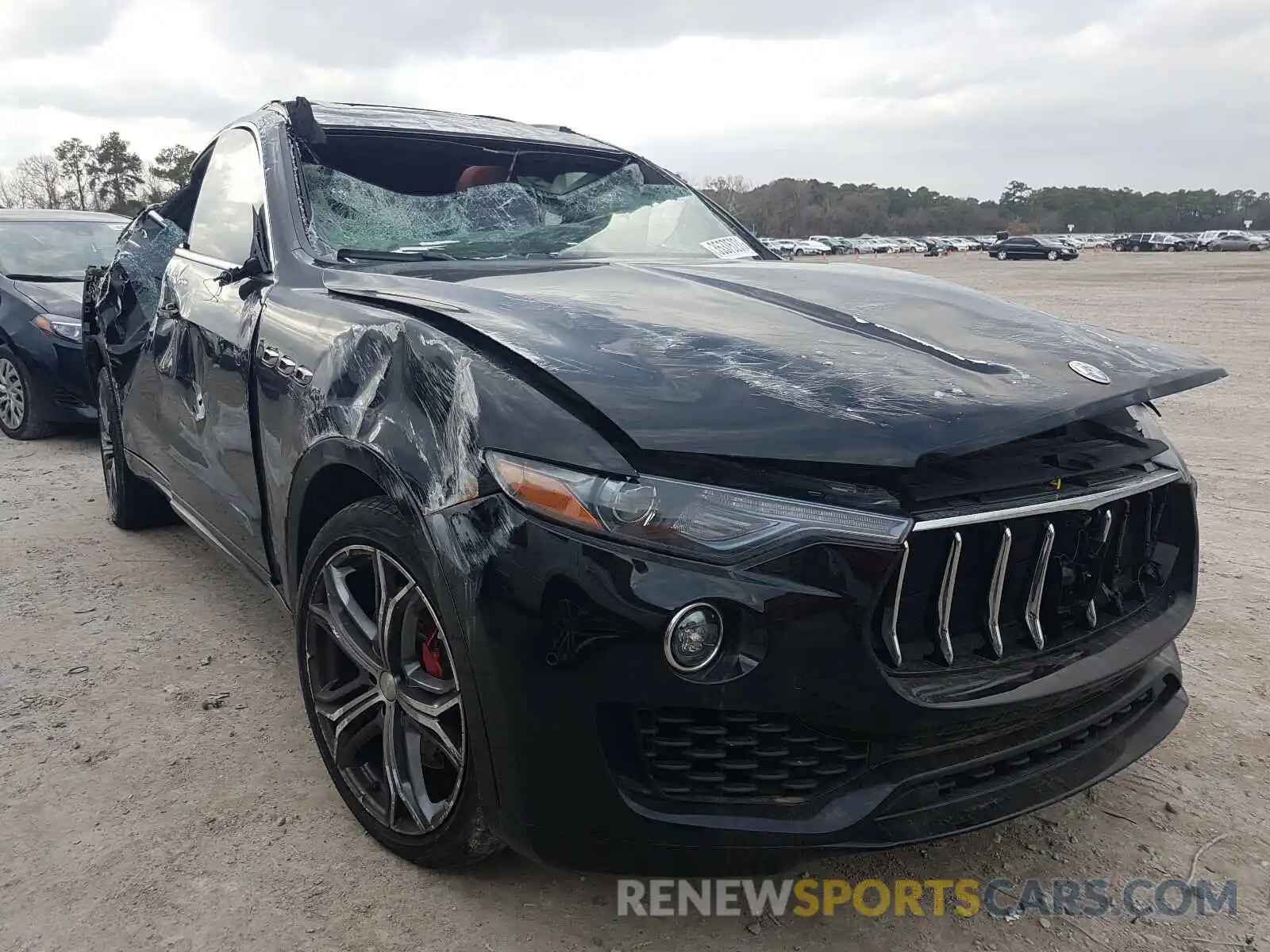 1 Photograph of a damaged car ZN661YUA0KX308268 MASERATI ALL MODELS 2019