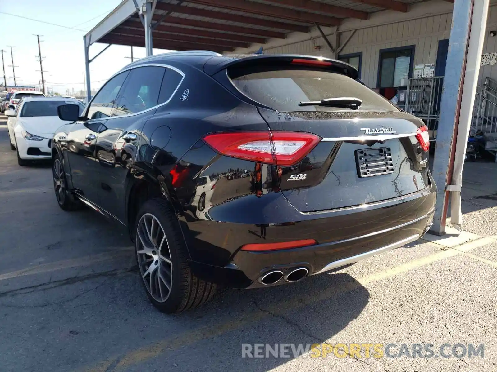 3 Photograph of a damaged car ZN661YUL1KX314761 MASERATI ALL MODELS 2019