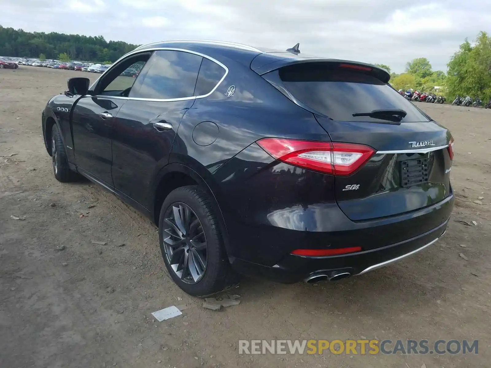 3 Photograph of a damaged car ZN661YUL9KX312062 MASERATI ALL MODELS 2019