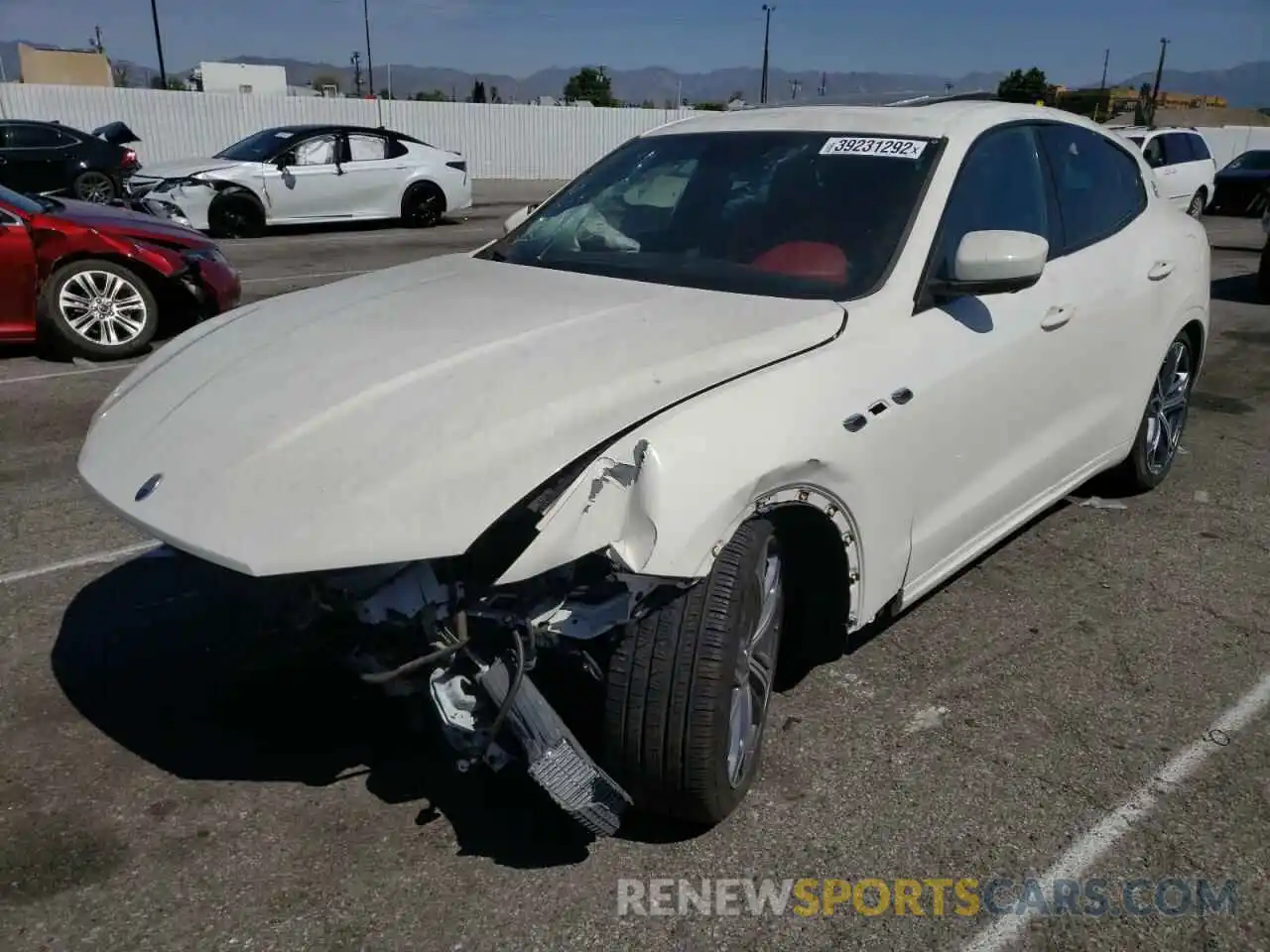 2 Photograph of a damaged car ZN661ZUA5KX315612 MASERATI ALL MODELS 2019