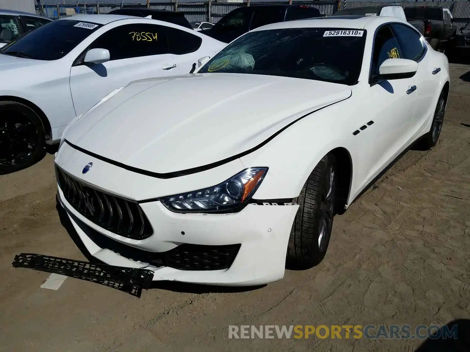 2 Photograph of a damaged car ZAM57XSA7L1344483 MASERATI ALL MODELS 2020