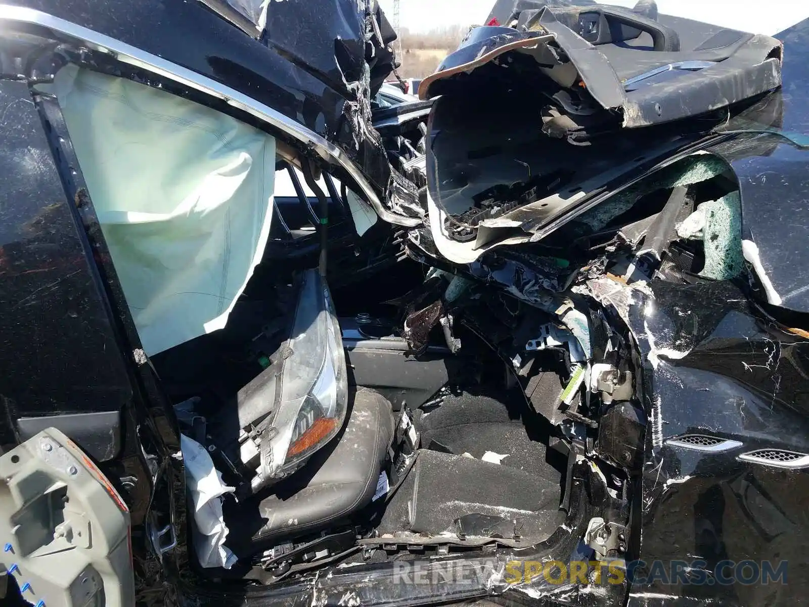 5 Photograph of a damaged car ZAM57YTA7L1344438 MASERATI ALL MODELS 2020