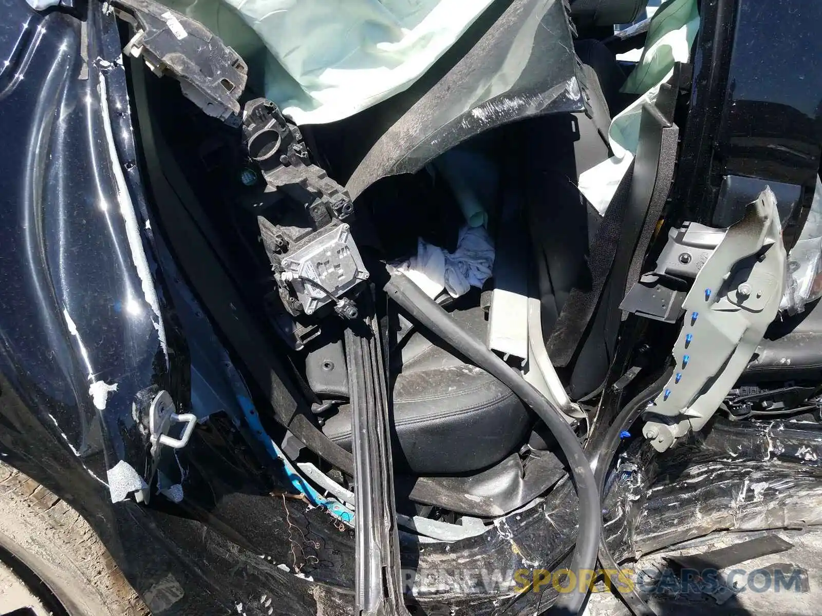 6 Photograph of a damaged car ZAM57YTA7L1344438 MASERATI ALL MODELS 2020