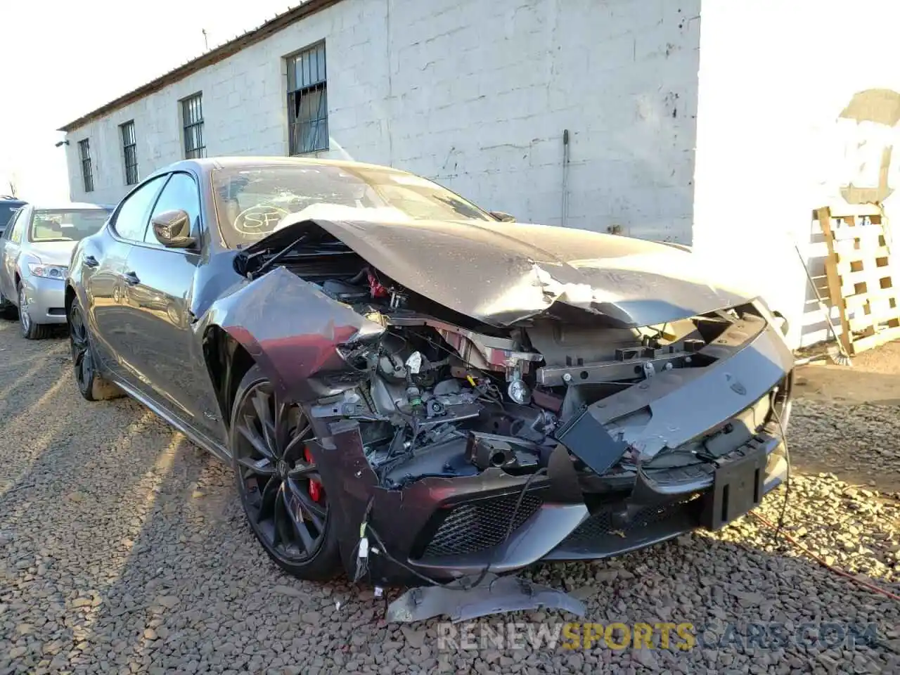 1 Photograph of a damaged car ZAM57YTS3L1354764 MASERATI ALL MODELS 2020