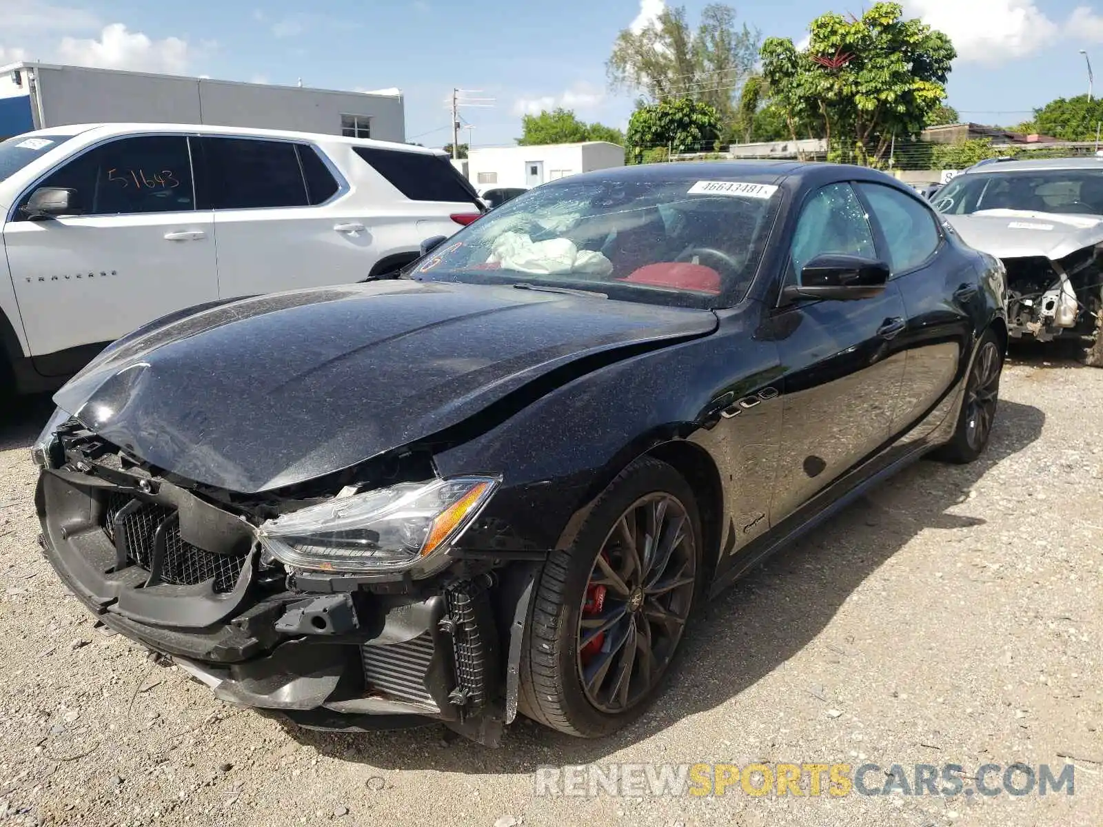 2 Photograph of a damaged car ZAM57YTSXL1350355 MASERATI ALL MODELS 2020