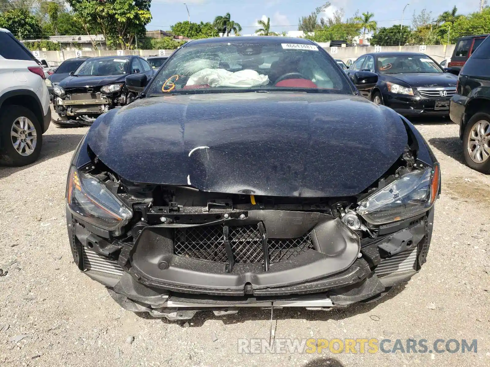 9 Photograph of a damaged car ZAM57YTSXL1350355 MASERATI ALL MODELS 2020