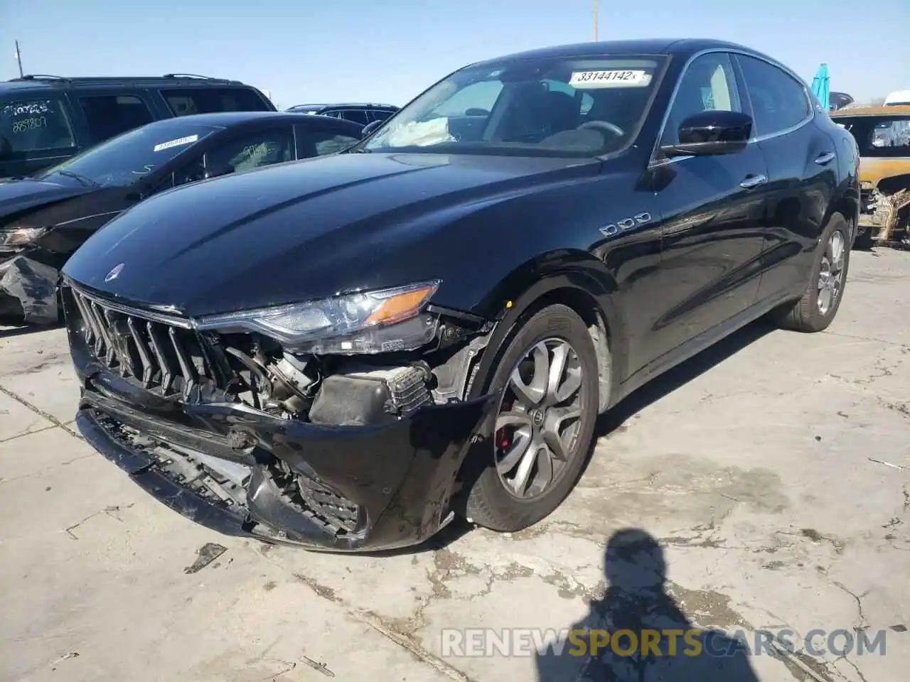 2 Photograph of a damaged car ZN661XUA2LX351408 MASERATI ALL MODELS 2020