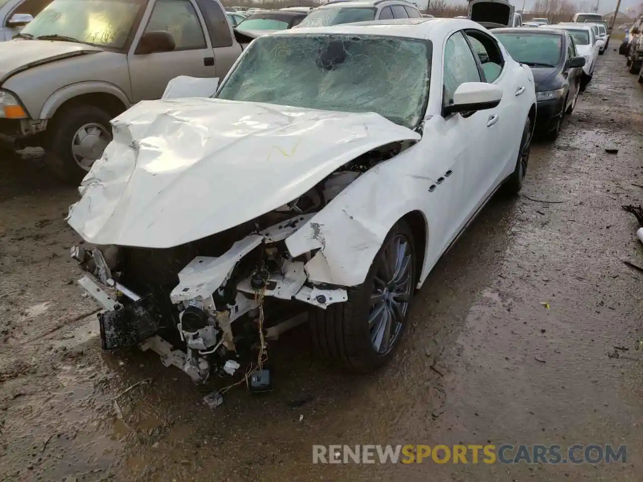 2 Photograph of a damaged car ZAM57YTA0M1371255 MASERATI ALL MODELS 2021