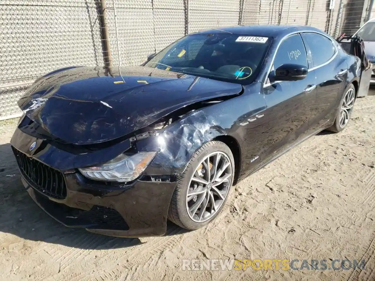 2 Photograph of a damaged car ZAM57YTL8M1368685 MASERATI ALL MODELS 2021