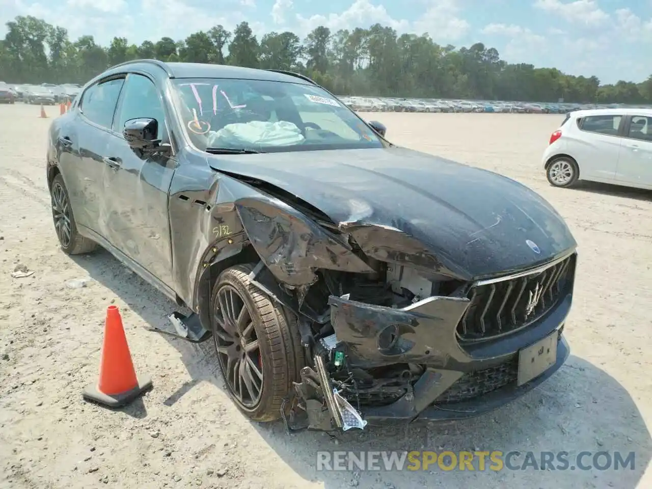 1 Photograph of a damaged car ZN661XUA9MX357840 MASERATI ALL MODELS 2021