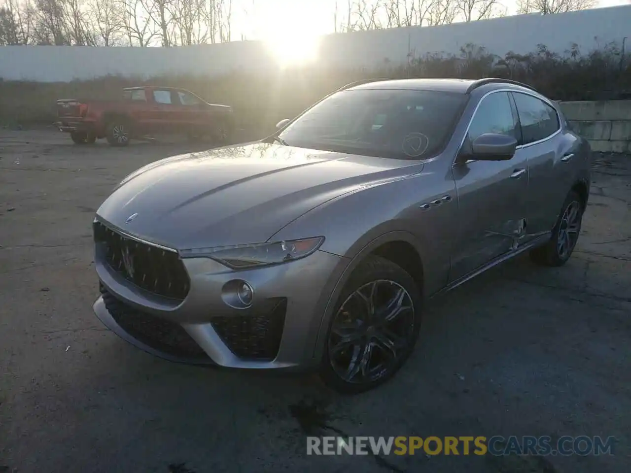 2 Photograph of a damaged car ZN661XUS3MX366154 MASERATI ALL MODELS 2021