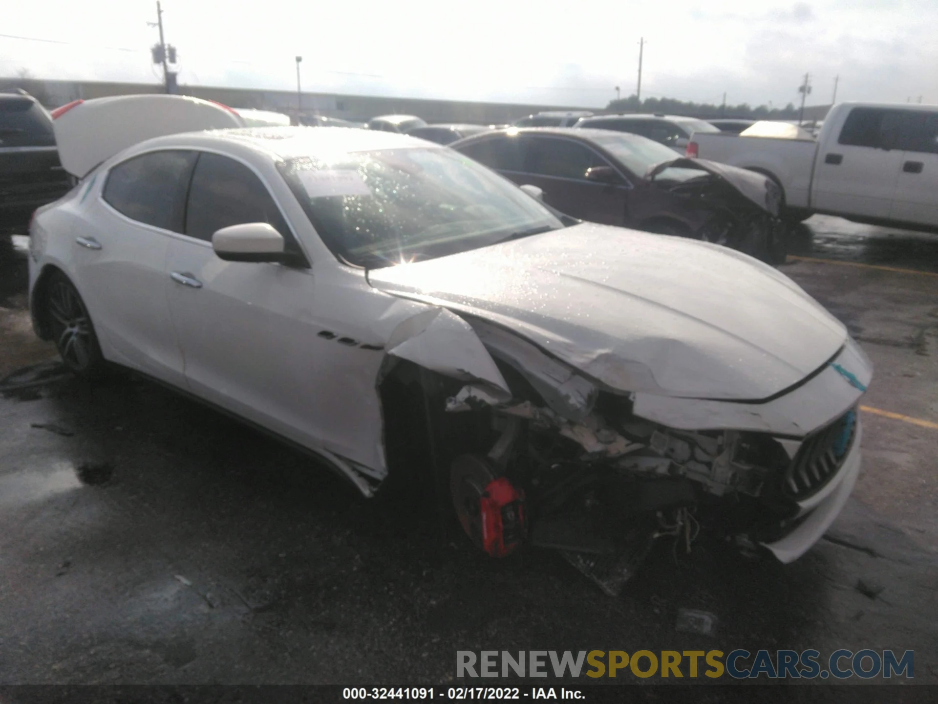 1 Photograph of a damaged car ZAM57XSA0K1314451 MASERATI GHIBLI 2019