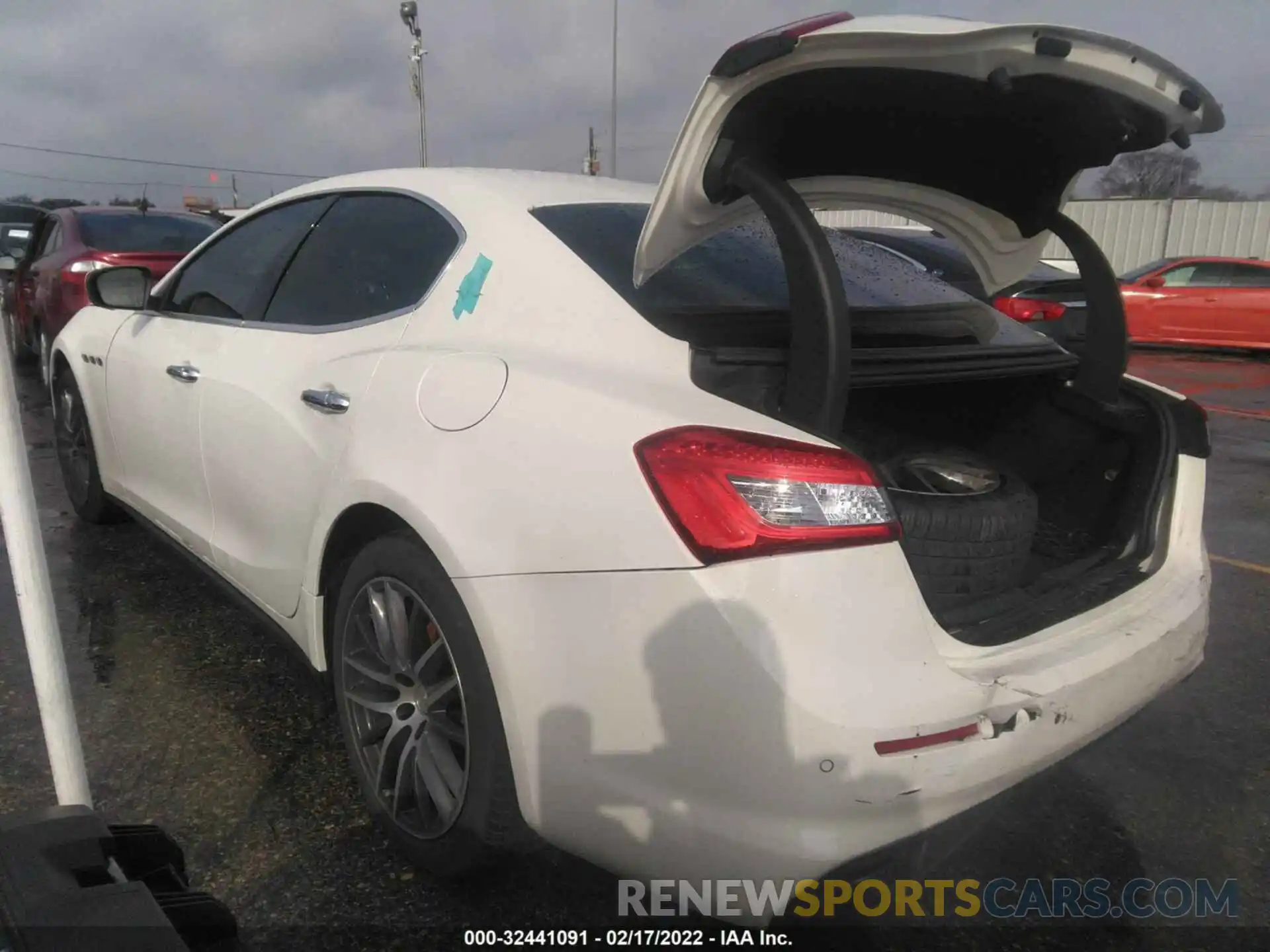 3 Photograph of a damaged car ZAM57XSA0K1314451 MASERATI GHIBLI 2019