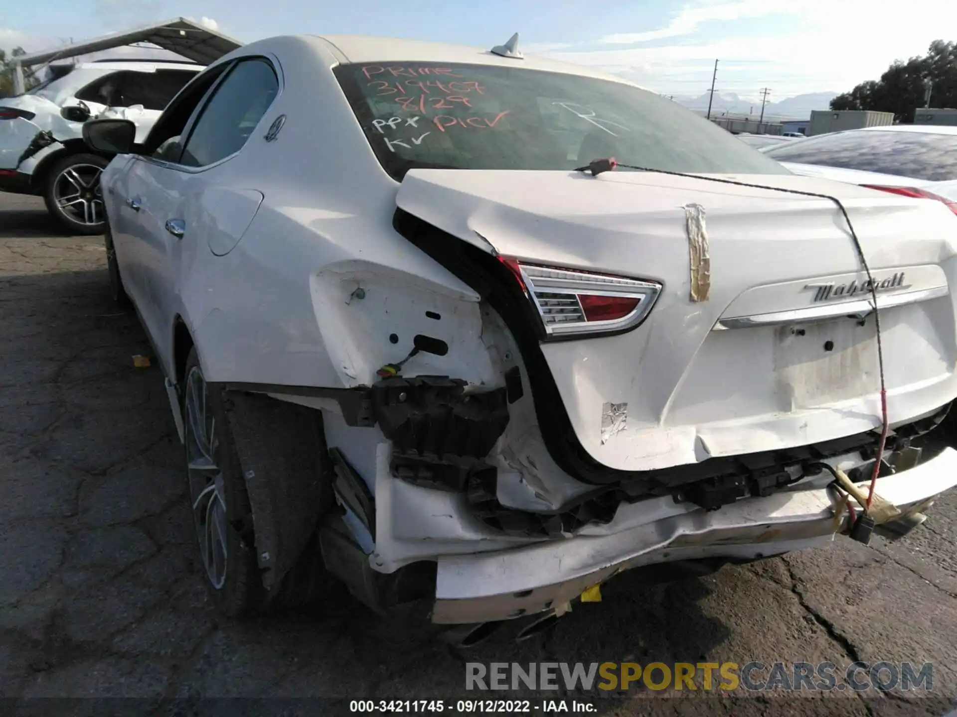 3 Photograph of a damaged car ZAM57XSA0K1319407 MASERATI GHIBLI 2019