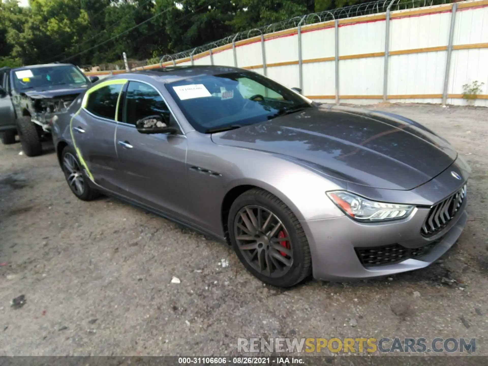 6 Photograph of a damaged car ZAM57XSA9K1316134 MASERATI GHIBLI 2019