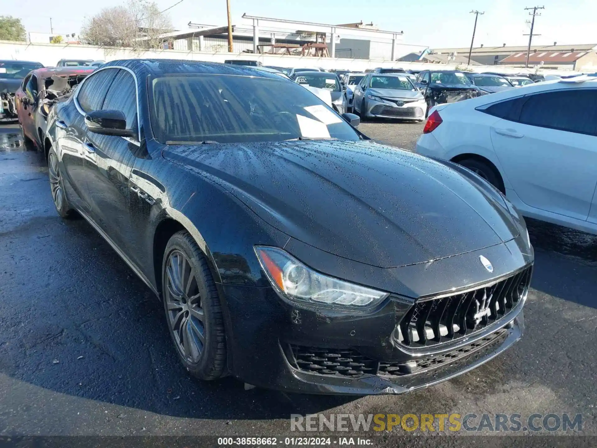 1 Photograph of a damaged car ZAM57XSA9K1329496 MASERATI GHIBLI 2019