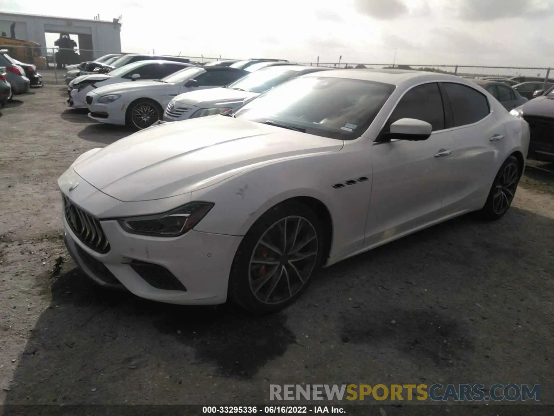 2 Photograph of a damaged car ZAM57XSS4K1338289 MASERATI GHIBLI 2019