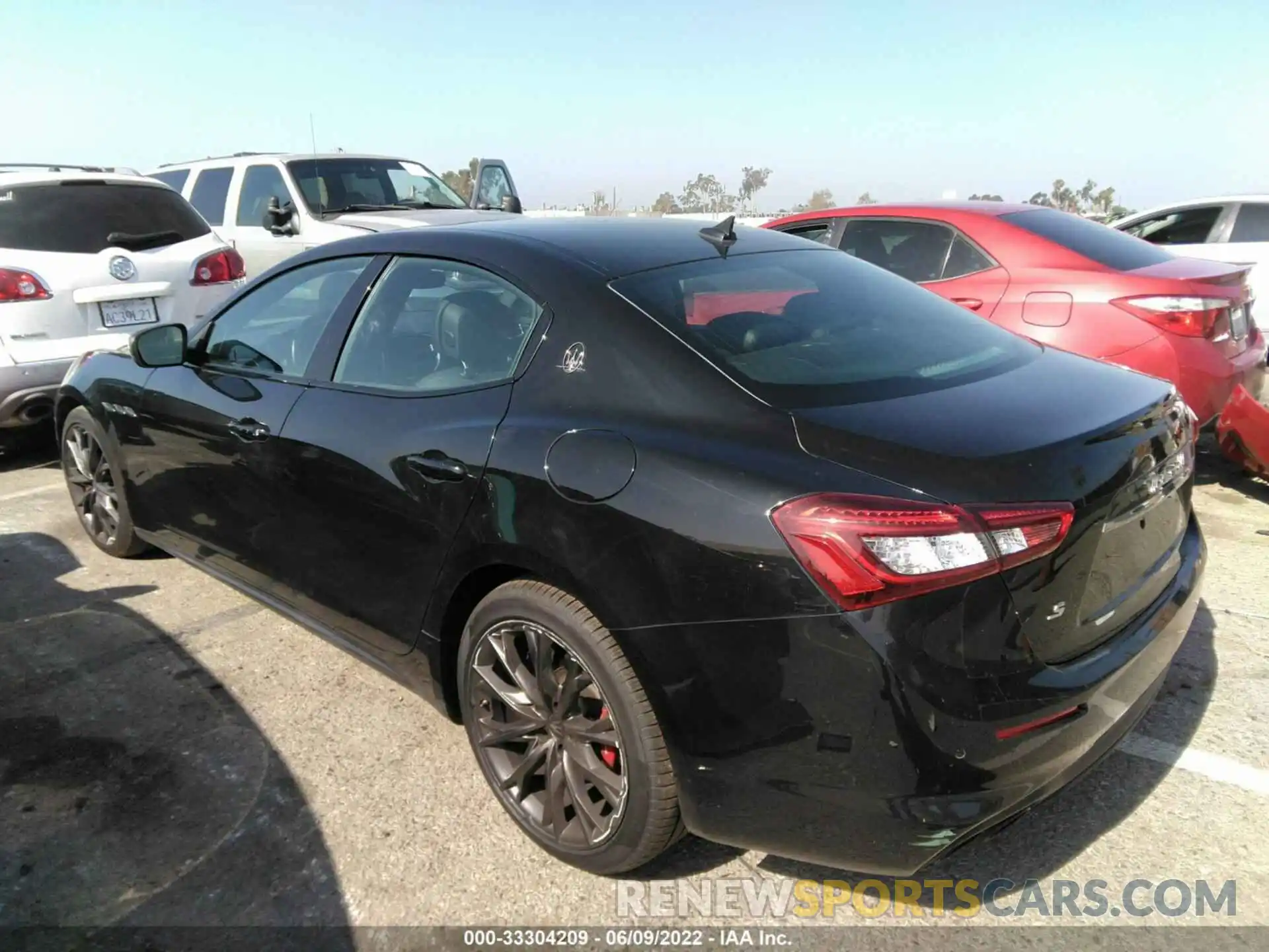 3 Photograph of a damaged car ZAM57YSA2K1325036 MASERATI GHIBLI 2019