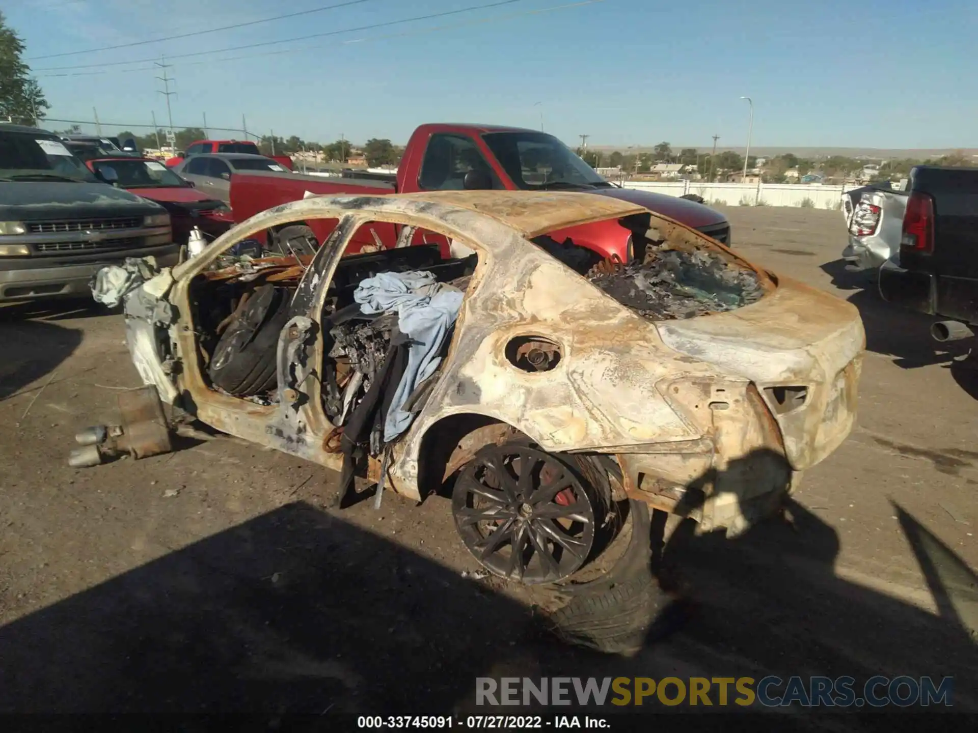 3 Photograph of a damaged car ZAM57YSA5K1315021 MASERATI GHIBLI 2019