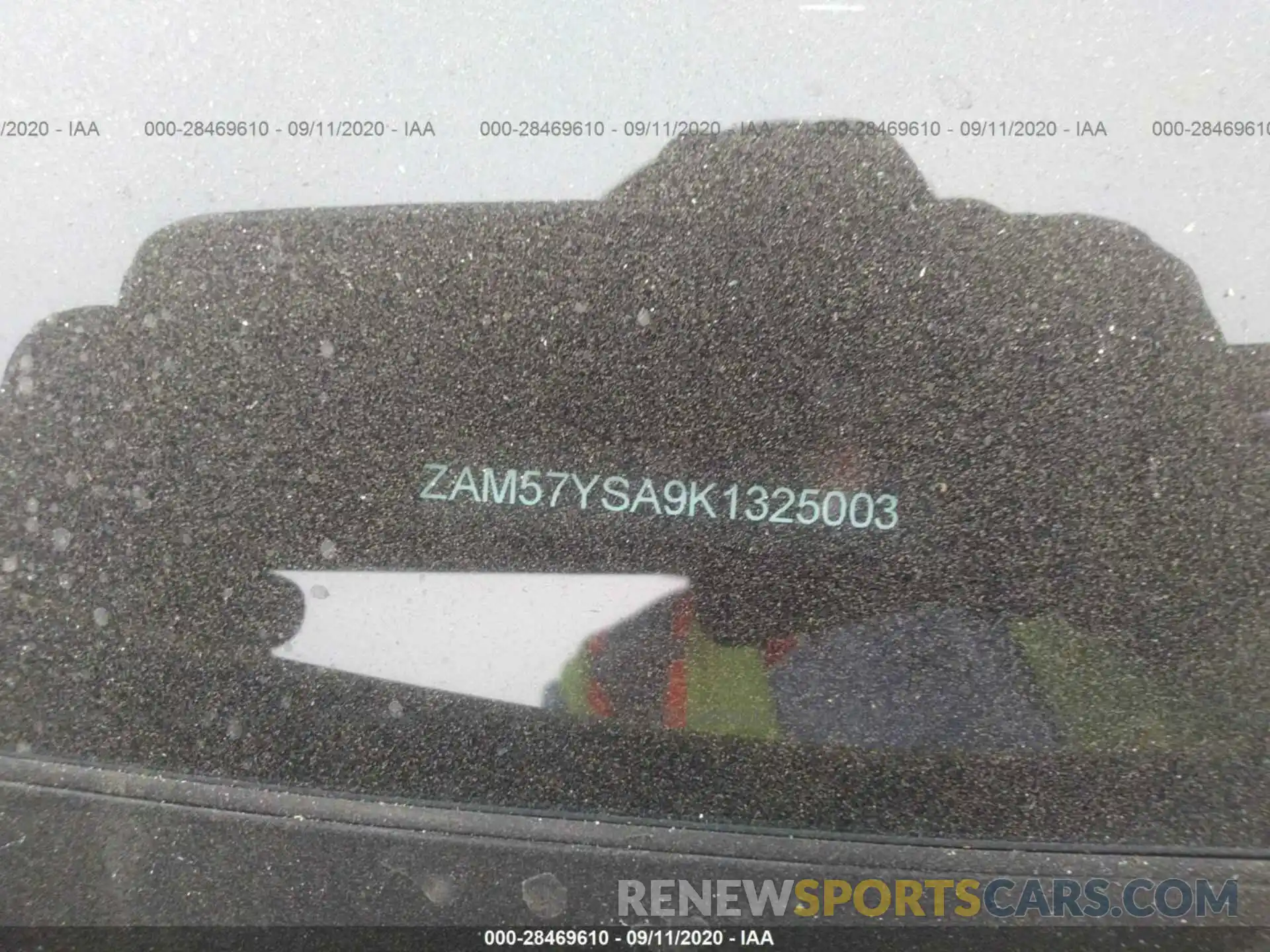 9 Photograph of a damaged car ZAM57YSA9K1325003 MASERATI GHIBLI 2019